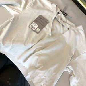 GymShark Long Sleeve Crop Top